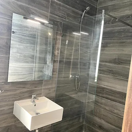 The Old Mint House Sleeps 15 Σπίτι διακοπών *