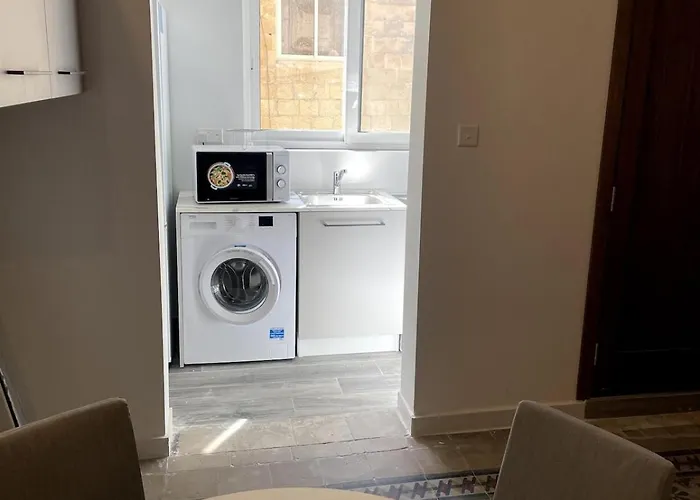 Tatil Evi The Old Mint House Sleeps 15 Valletta